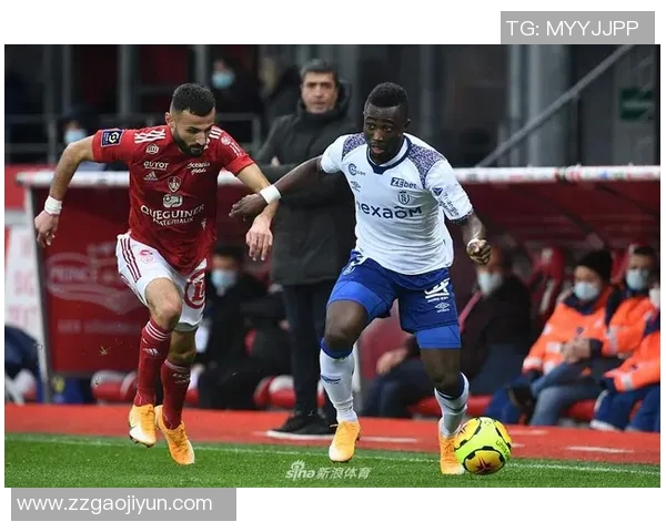 兰斯与布雷斯特激战正酣比分揭晓精彩瞬间回顾与分析