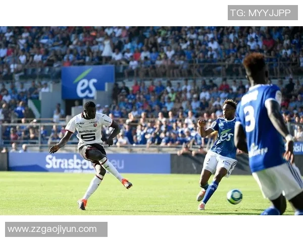 里尔与斯特拉斯的激战前瞻分析球队状态与战术对决全解析